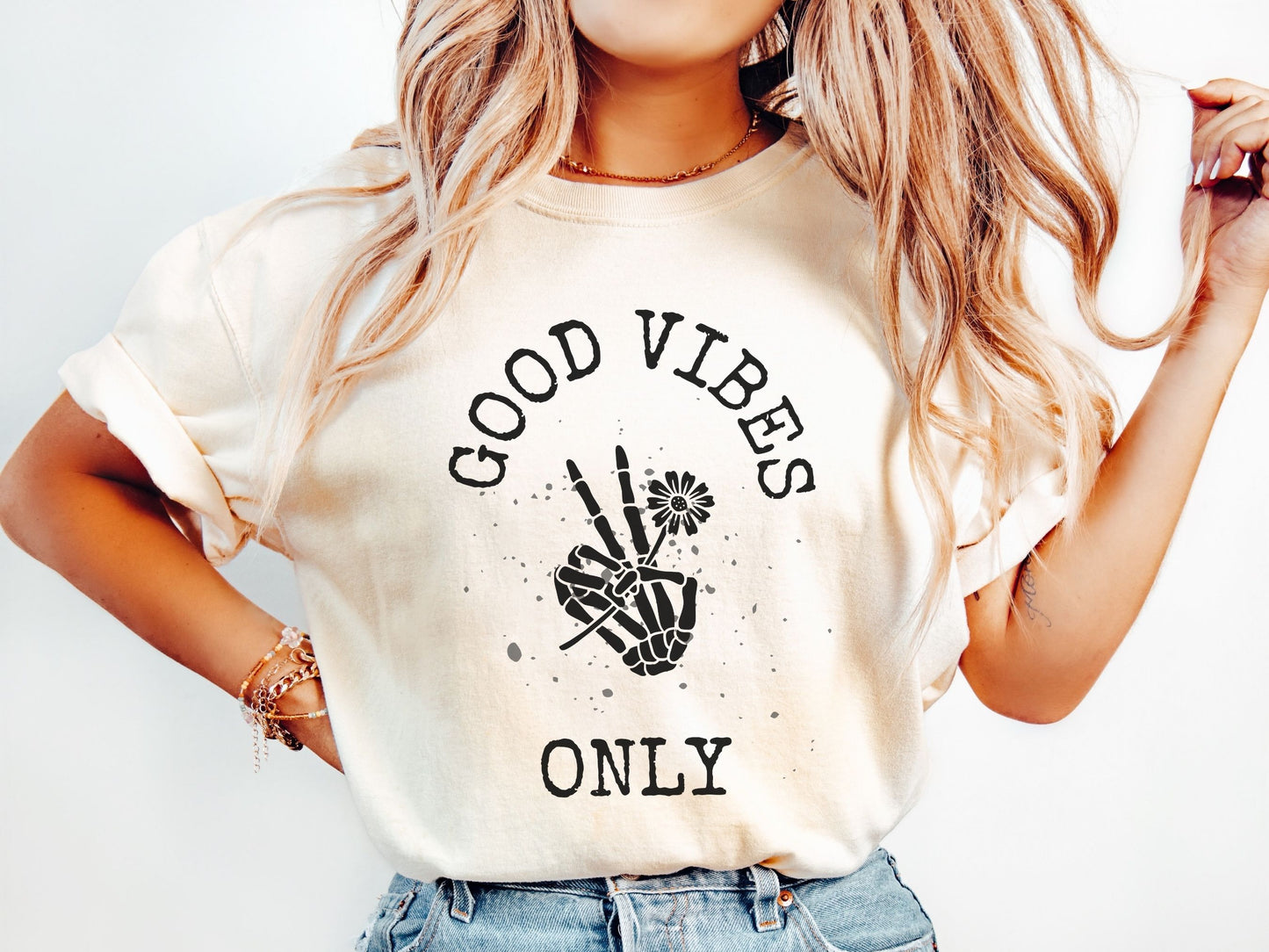Good Vibes Only T-Shirt - Black Writing