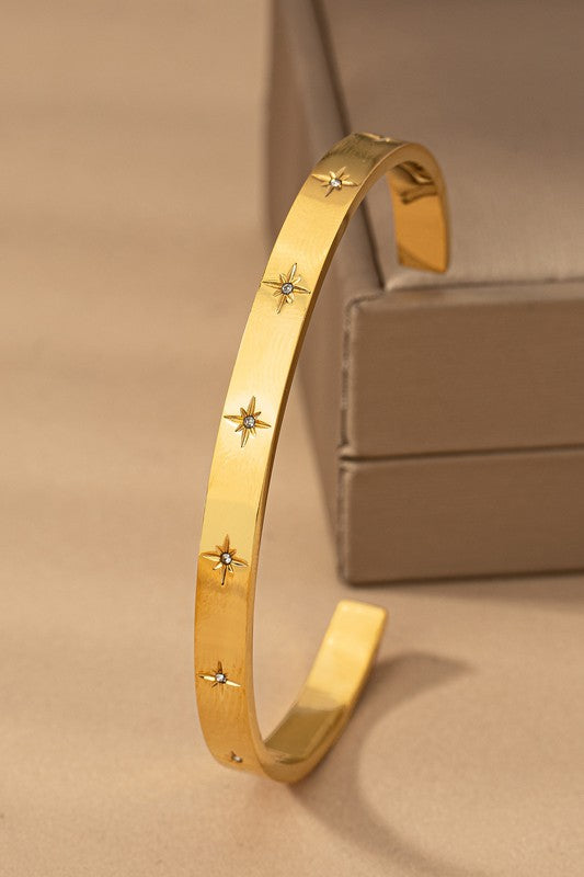 Star cuff