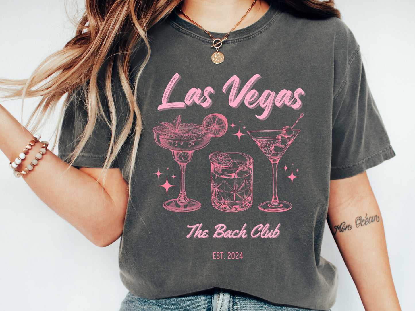 Las Vegas Bachelorette Trip | Pink | Comfort Colors Tee