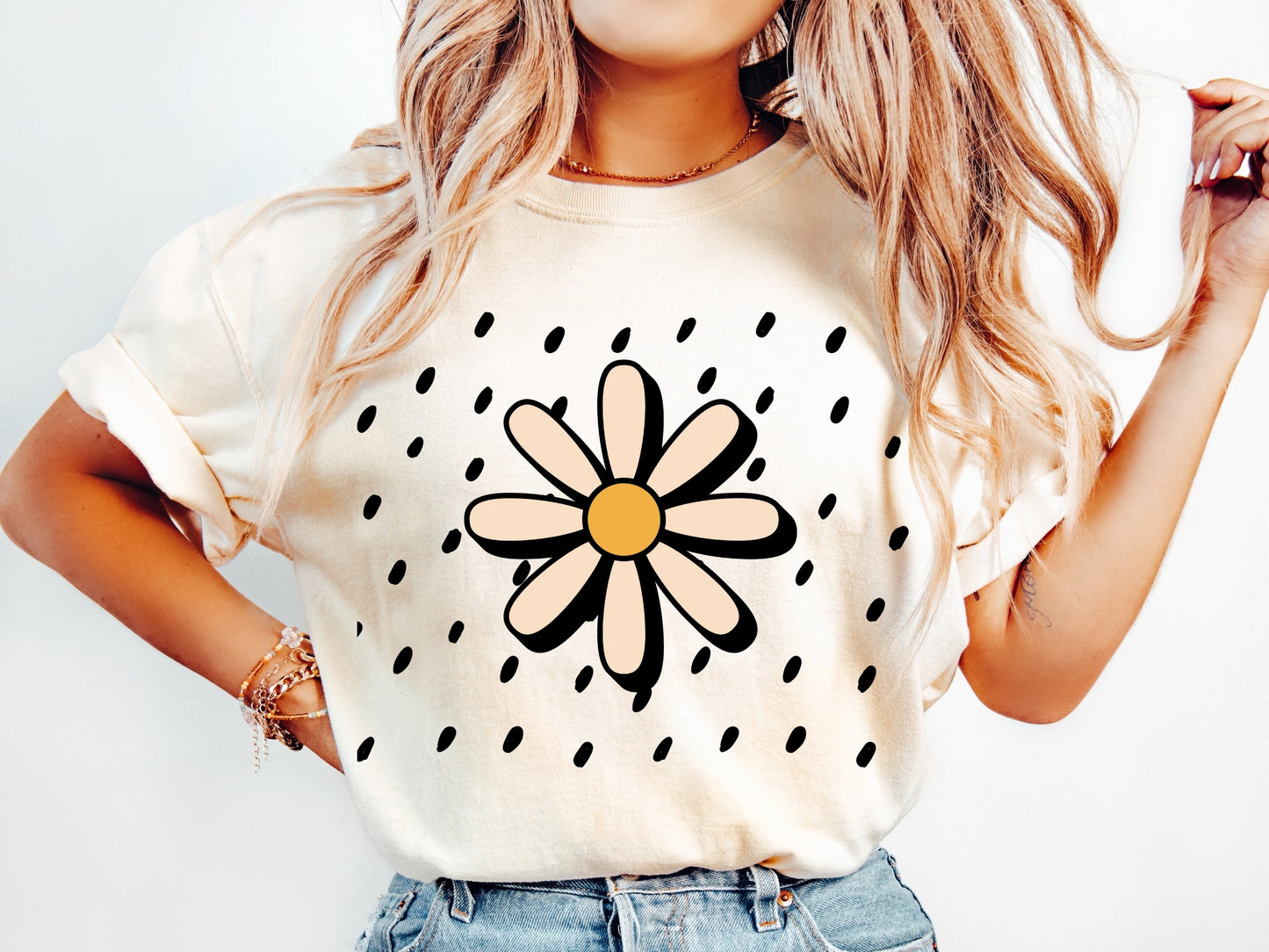 The Hippie Flower | Comfort Colors Tee